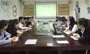 居然之家宜昌店开展“如何有效沟通”培训